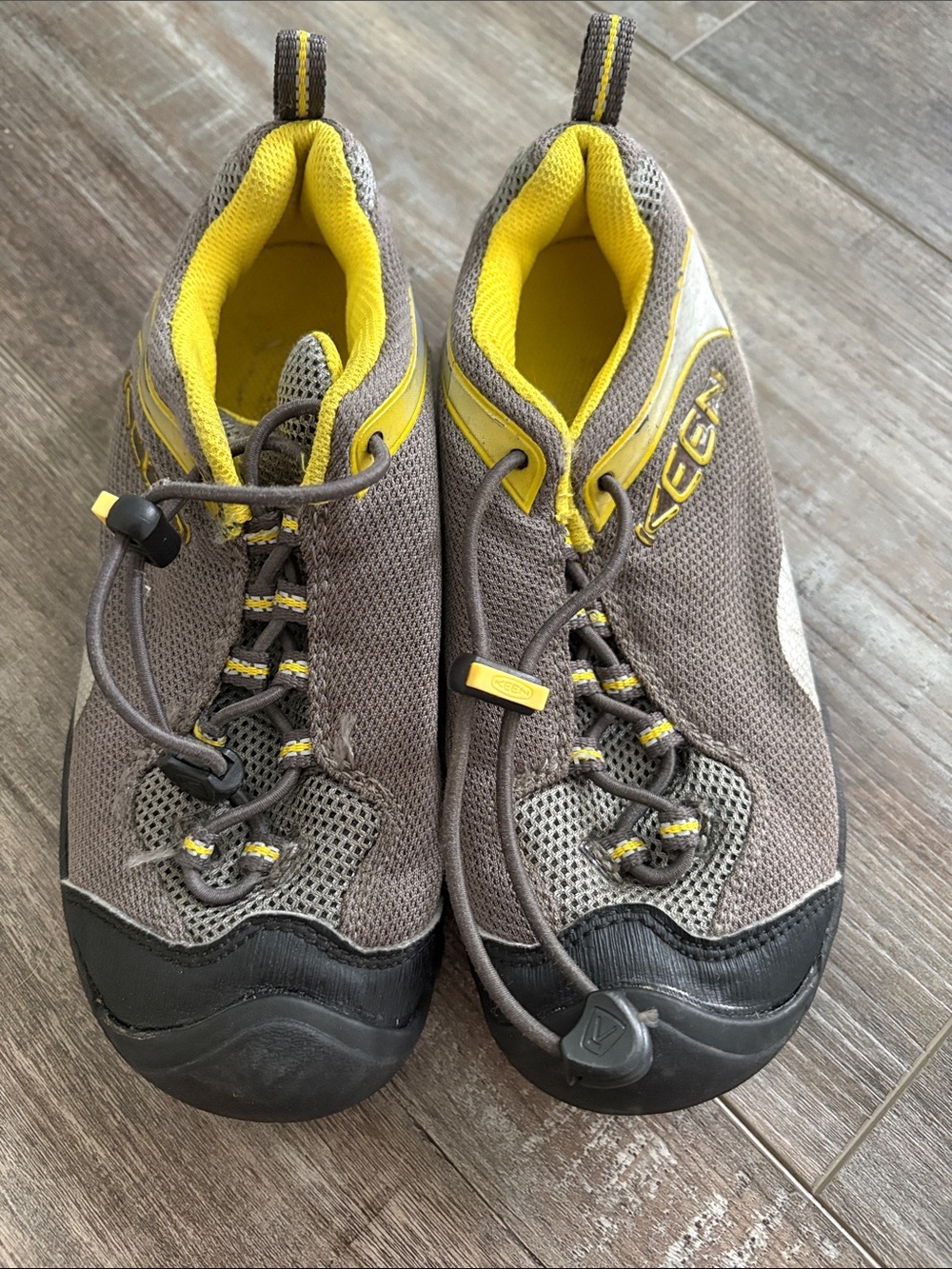 KEEN Voyageur Low Hiking Shoes Kids Size 1